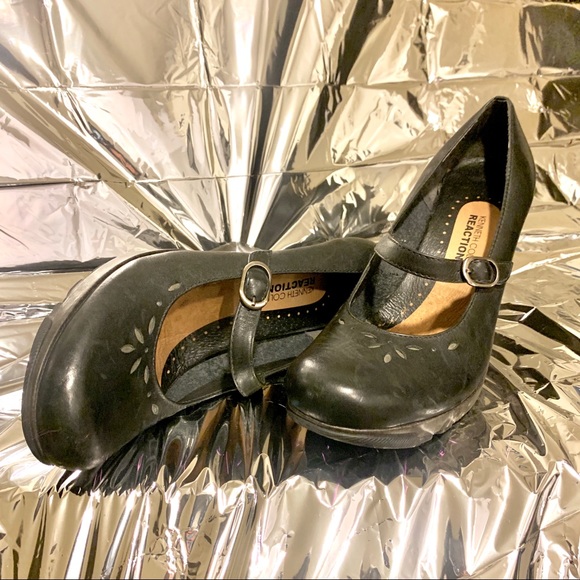 Discounted- Kenneth Cole Reaction leather wedge heels W8.5 - Picture 3 of 6